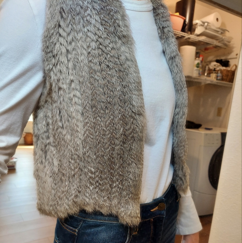 100% Rabbit Fur - Picture 6 of 7